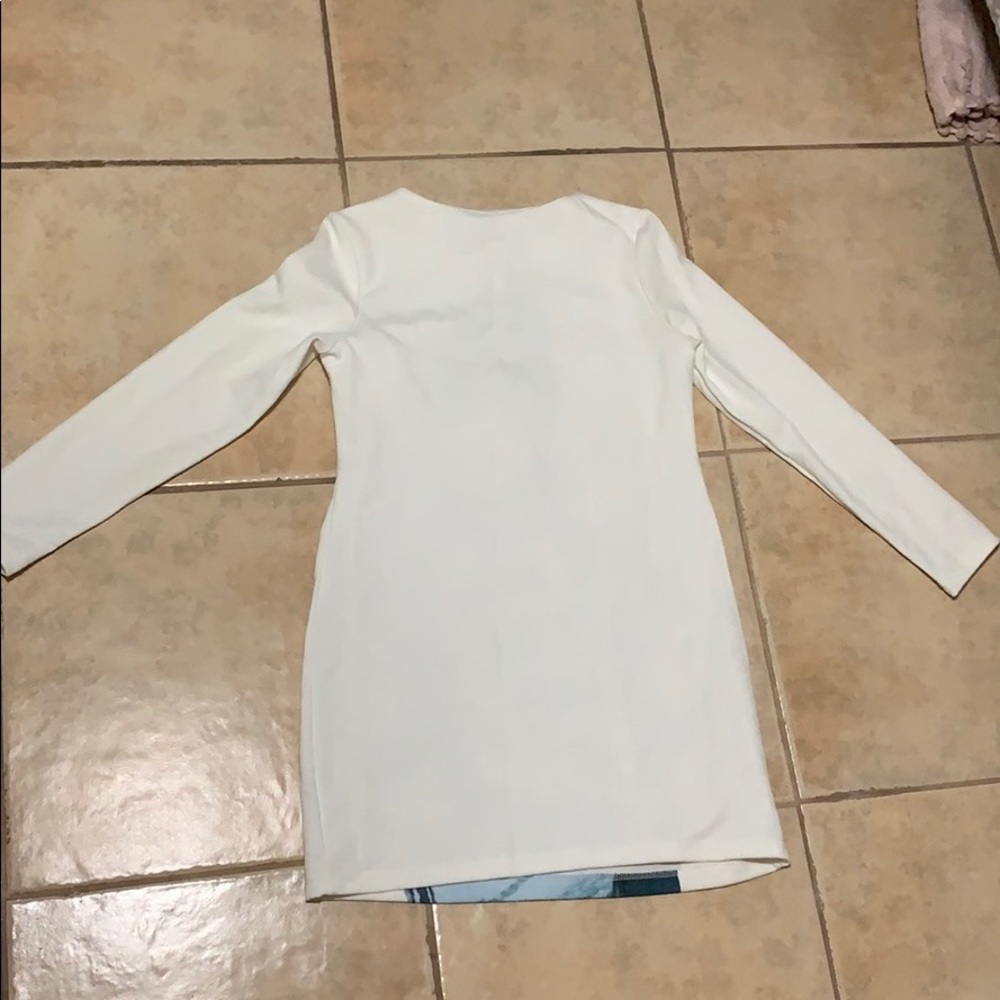 Dress - Picture 2 of 3